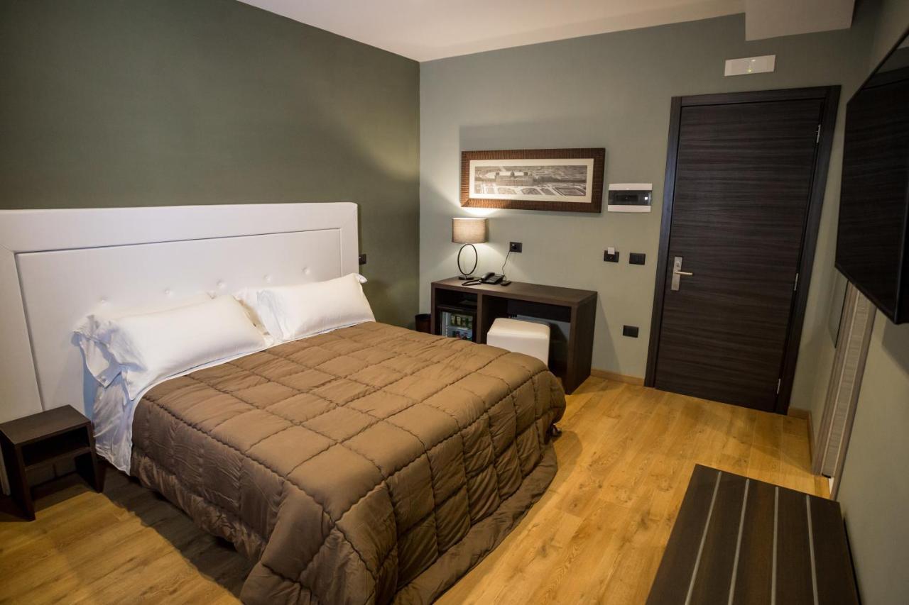 Hotel Europa Art קאסרטה מראה חיצוני תמונה