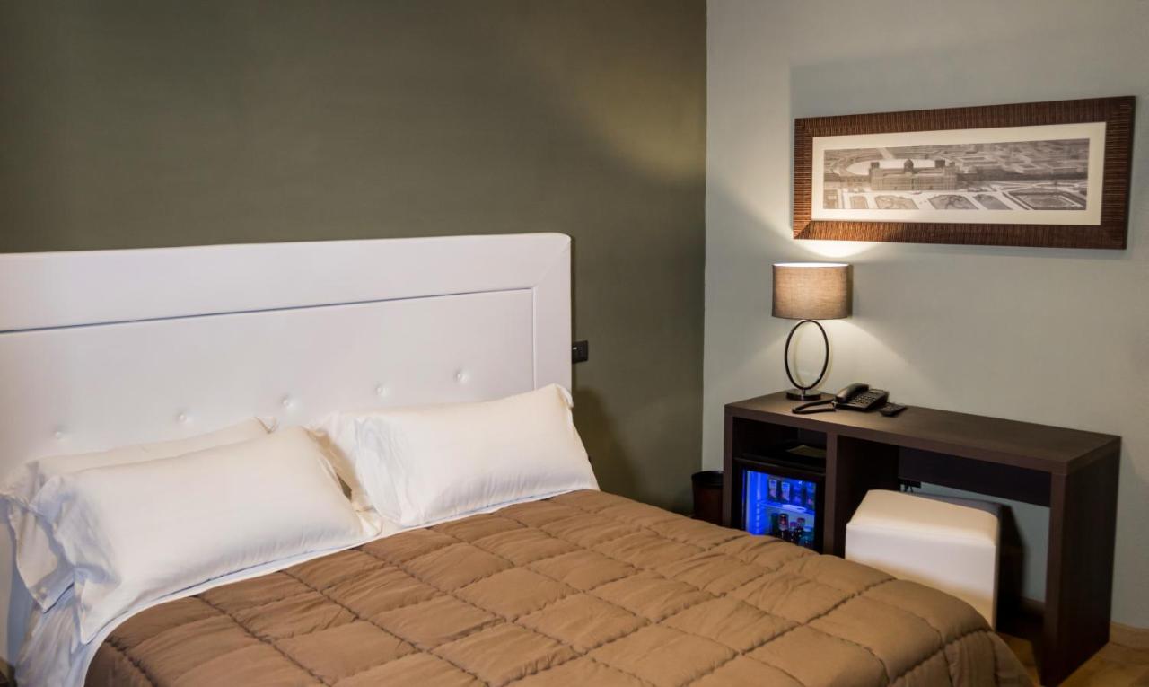 Hotel Europa Art קאסרטה מראה חיצוני תמונה