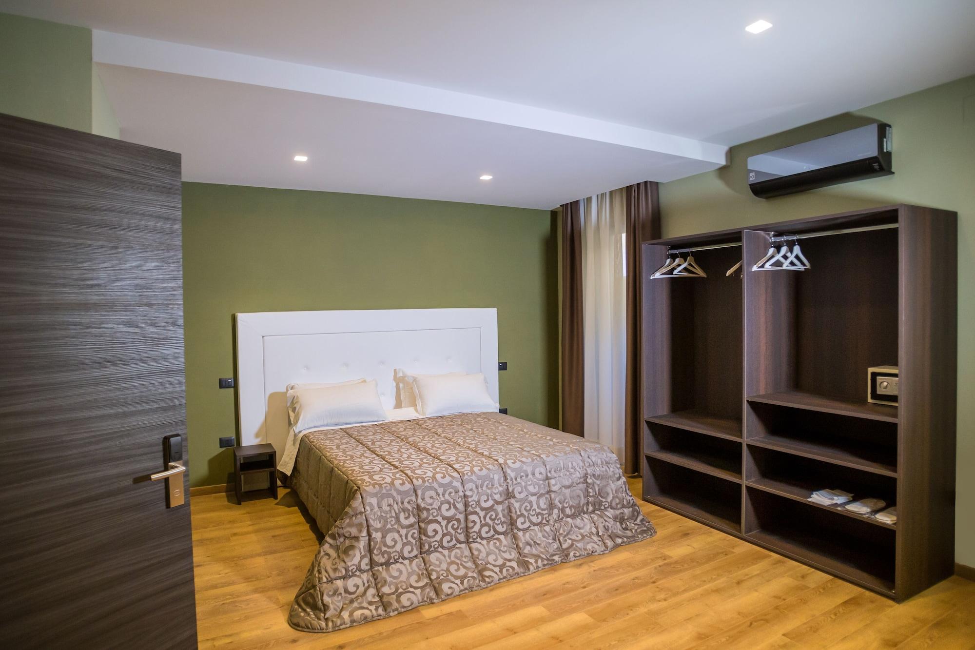 Hotel Europa Art קאסרטה מראה חיצוני תמונה