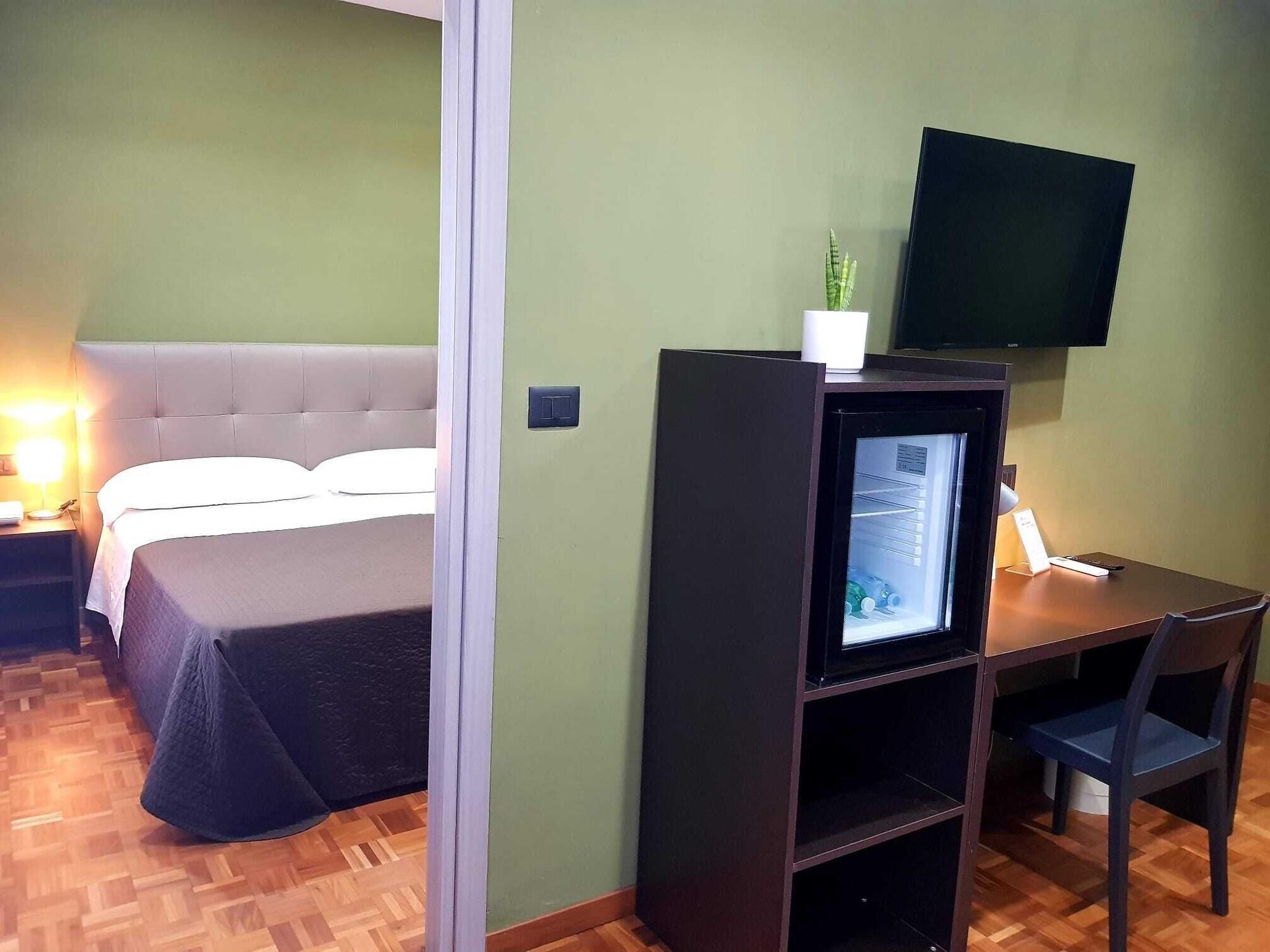 Hotel Europa Art קאסרטה מראה חיצוני תמונה