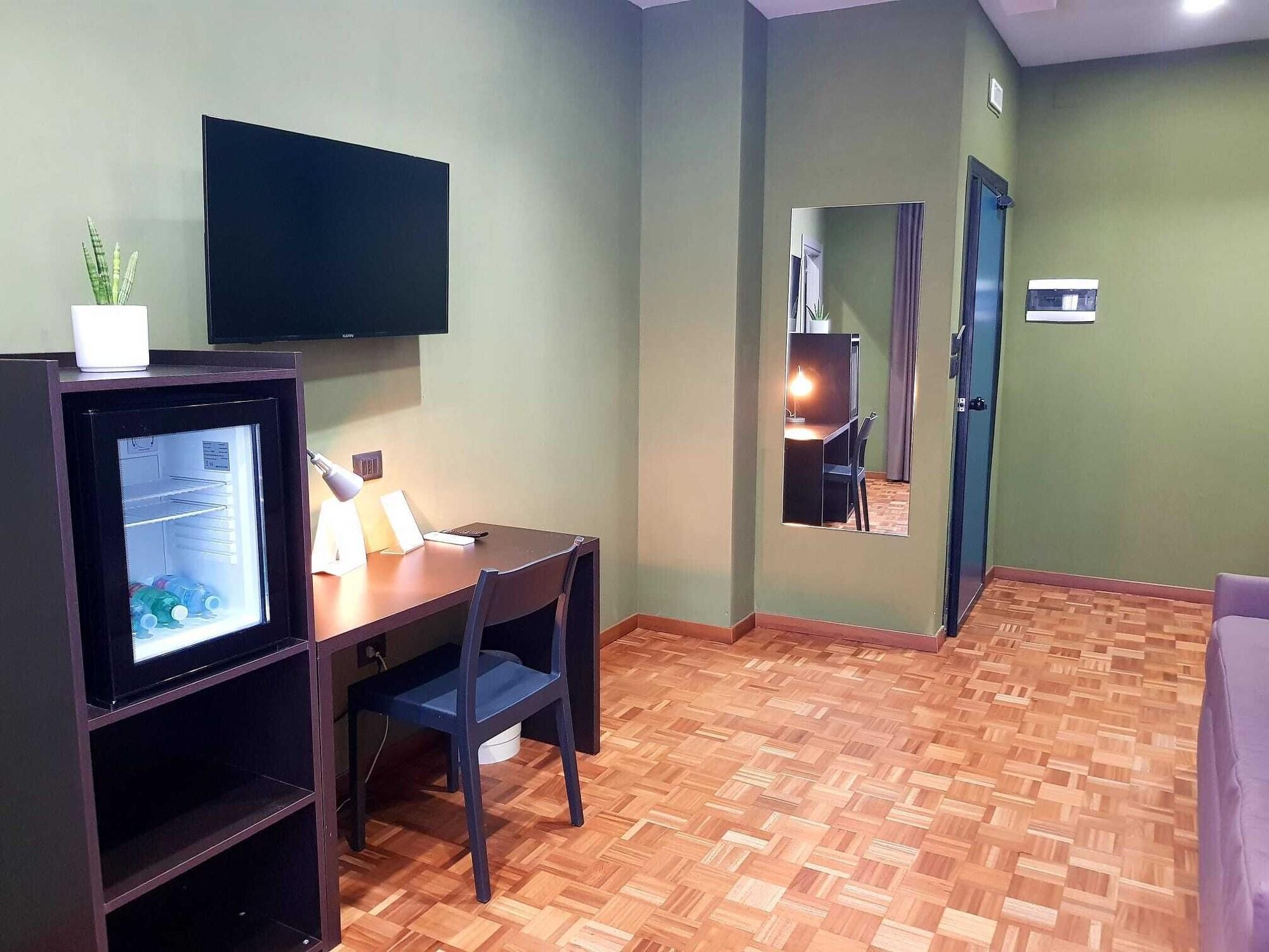 Hotel Europa Art קאסרטה מראה חיצוני תמונה
