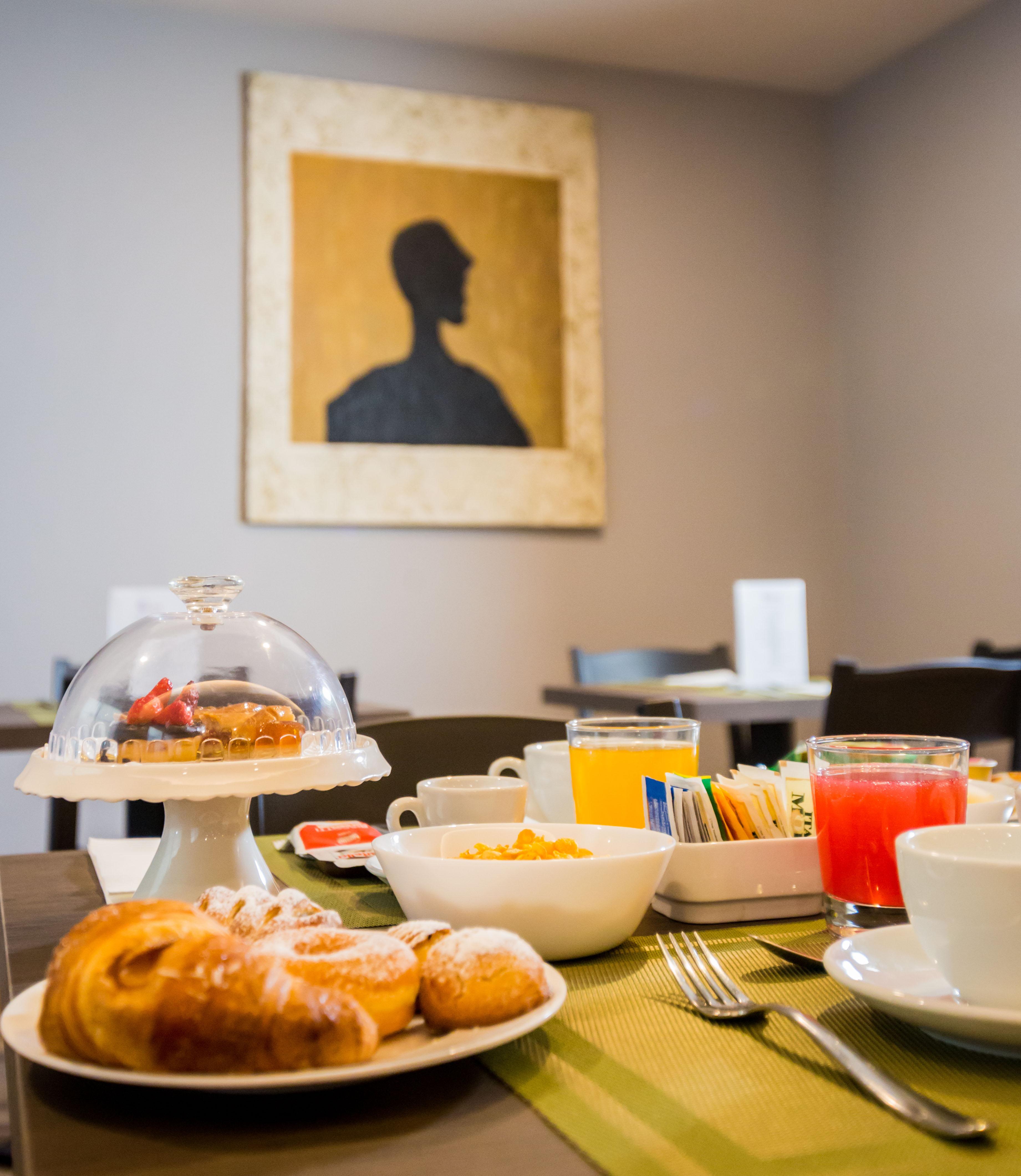 Hotel Europa Art קאסרטה מראה חיצוני תמונה