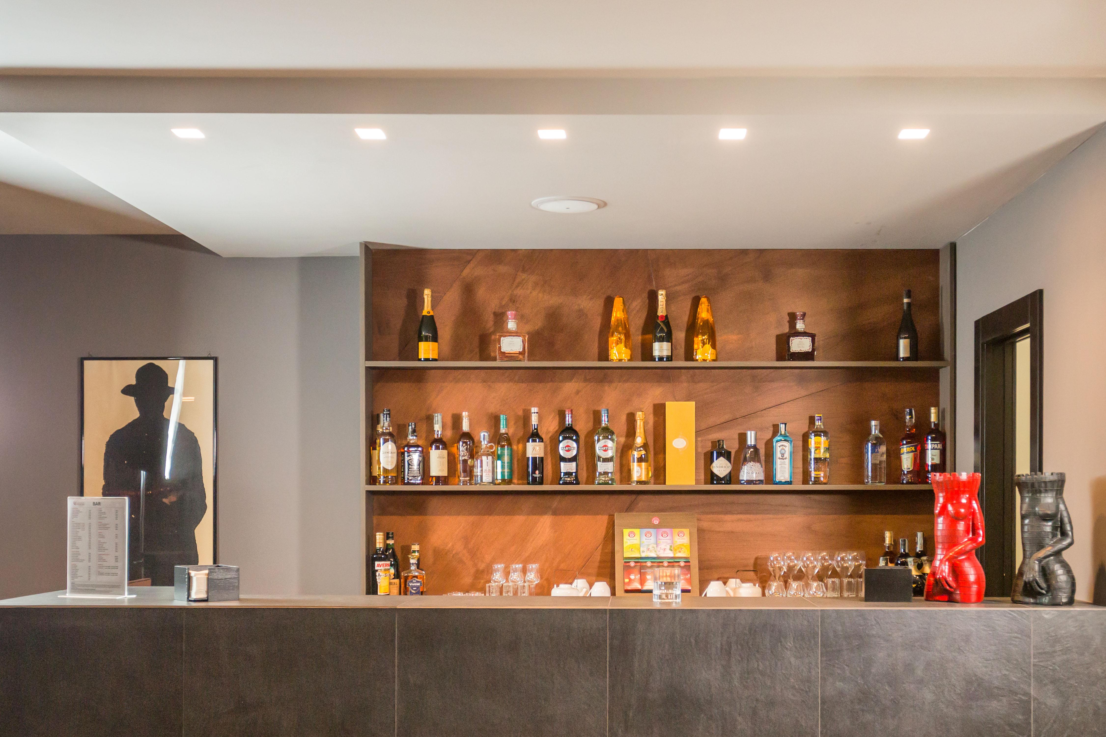 Hotel Europa Art קאסרטה מראה חיצוני תמונה